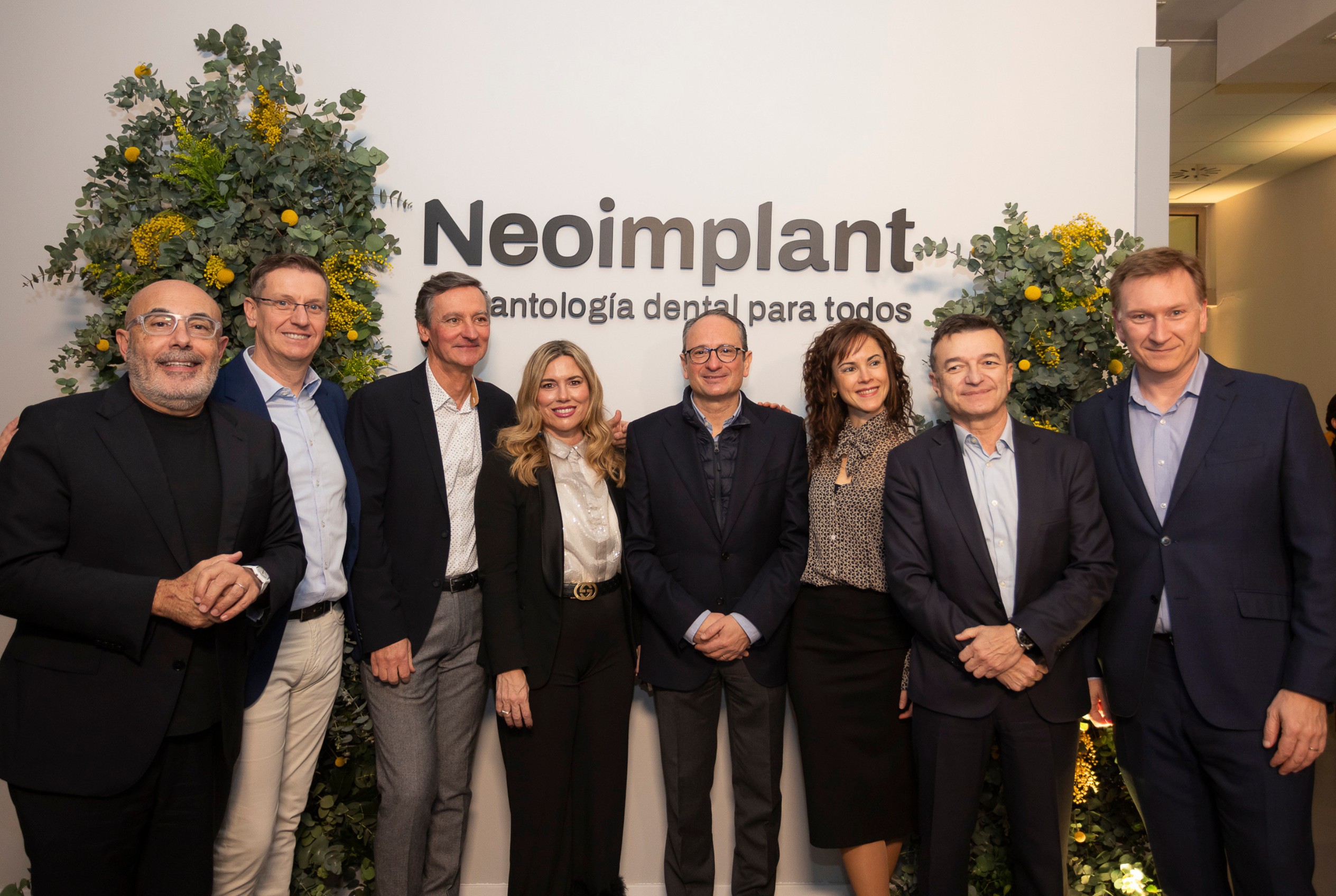 Inauguración de Neoimplant Clinic en Madrid: implantes dentales accesibles y de calidad